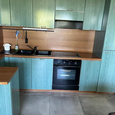 Apartment F1 Esterel 50 M Plage, Parking, Securisee Saint-Raphaël